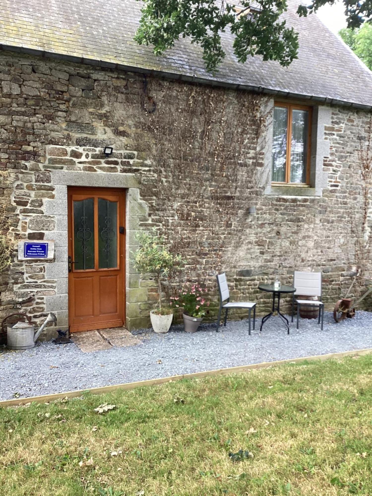 Normand Holiday Home - Vire Calvados Relaxing Rural Retreat Le Reculey Extérieur photo